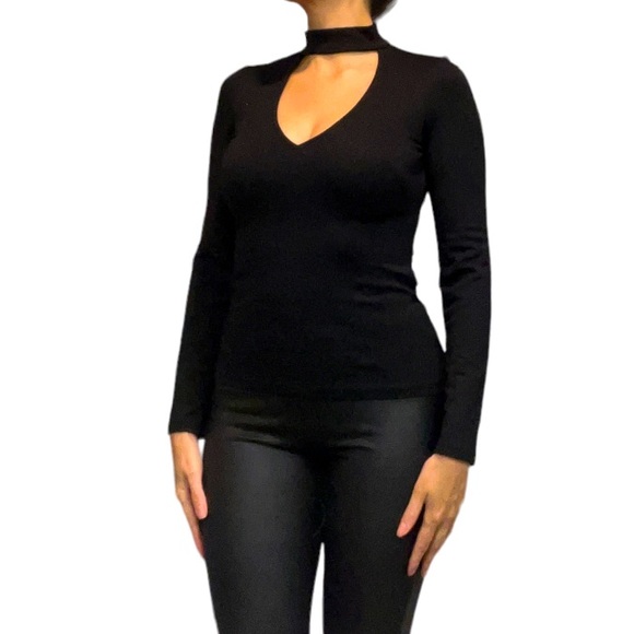 NWOT bebe long sleeve top. - Picture 1 of 6